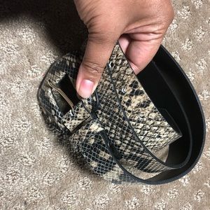 Zara leather snakeskin print belt